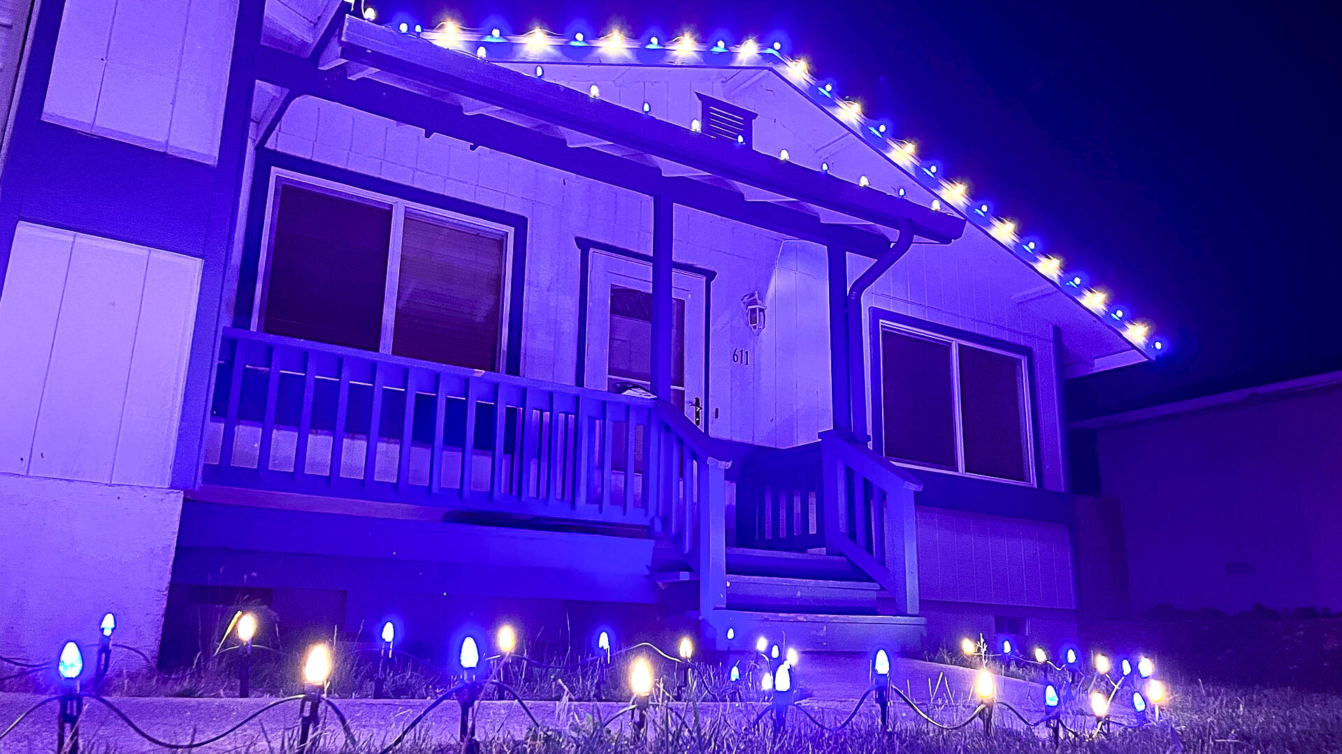 Christmas light installation - Liberty Lightworks - Benicia, CA