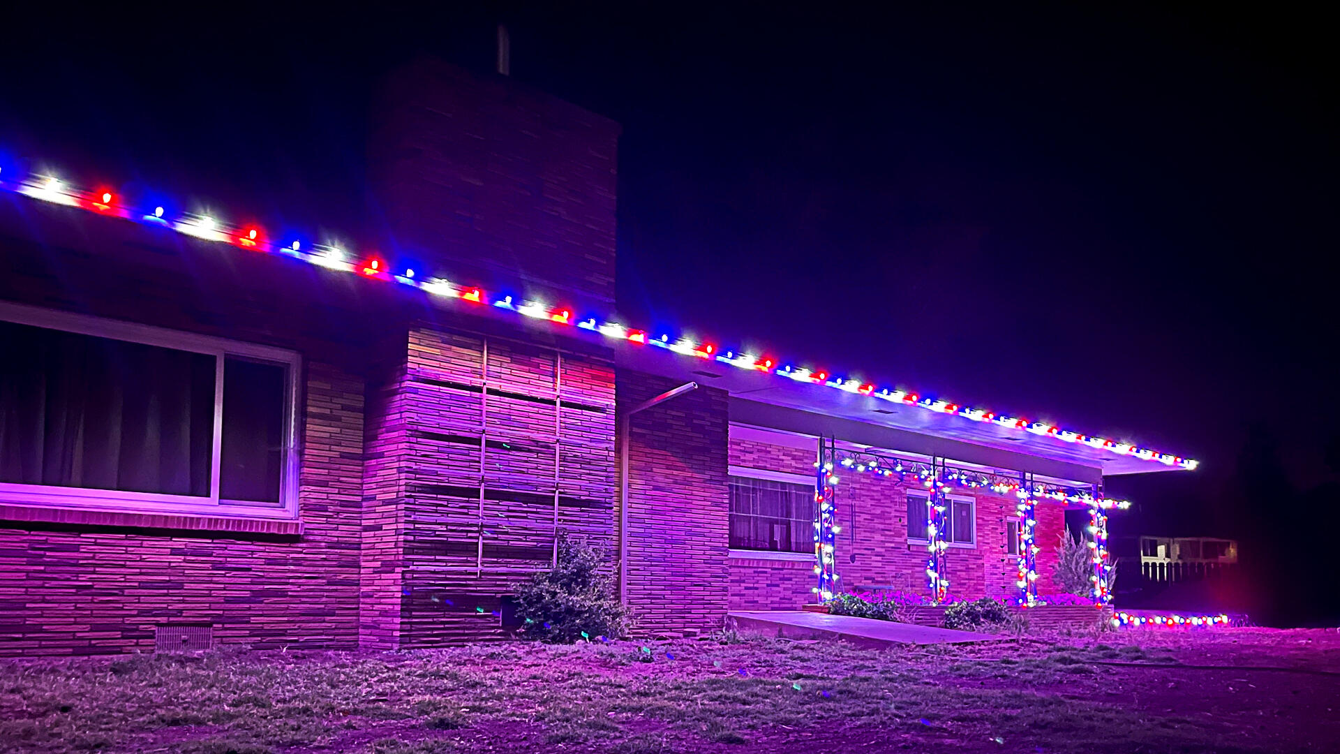 Christmas light installation - Liberty Lightworks - Fairfield, CA
