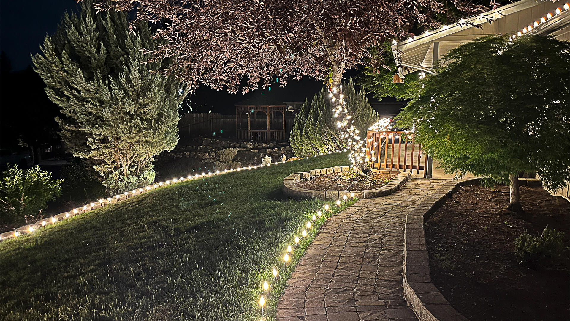 Christmas light installation - Liberty Lightworks - Fairfield, CA